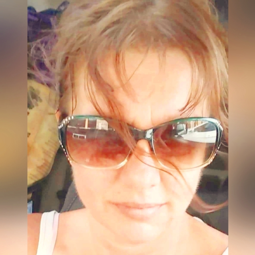 Meet your Posher, Cori